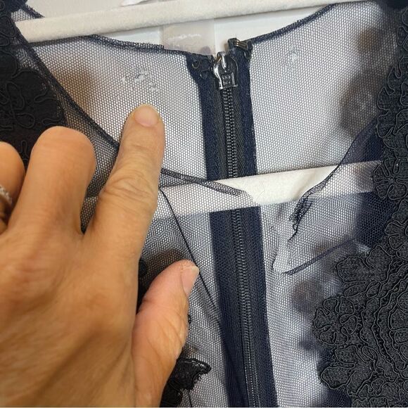 Theia Deep Midnight Gown size 4 Flawed - Picture 6 of 10